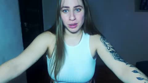 Yuliia online show from 11-24-25, 01:44