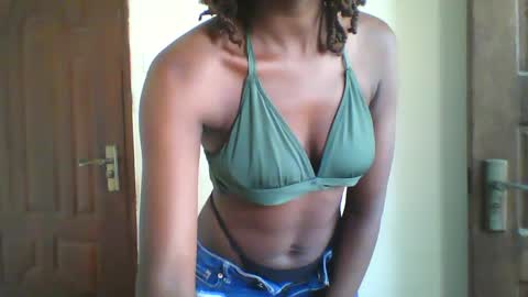 Snapshot of sha488823 chatting on 02-11-25, 07:54 sharon online show from 02-11-25, 07:54