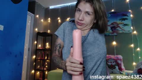 shadia online show from 12-17-24, 08:12