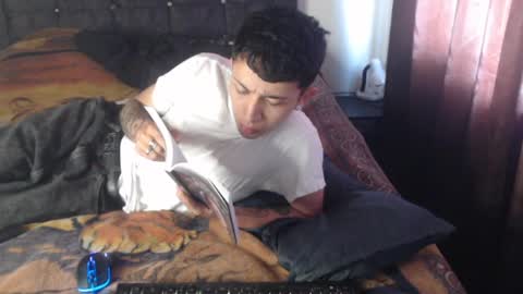 Snapshot of shadow_men_ chatting on 06-21-26, 12:52 james online show from 06-21-26, 12:52