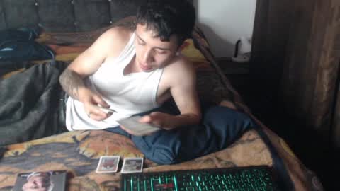 Snapshot of shadow_men_ chatting on 06-24-26, 04:44 james online show from 06-24-26, 04:44