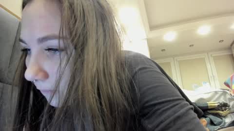 Snapshot of shadow_raffi chatting on 12-15-24, 02:16 shadow_raffi online show from 12-15-24, 02:16