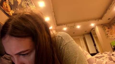 Snapshot of shadow_raffi chatting on 09-14-25, 03:27 shadow_raffi online show from 09-14-25, 03:27