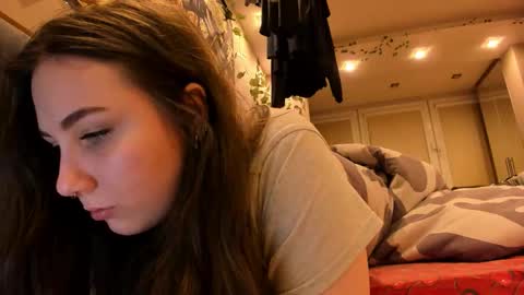 Snapshot of shadow_raffi chatting on 10-26-25, 06:25 shadow_raffi online show from 10-26-25, 06:25