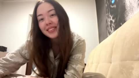 Hana online show from 11-28-25, 02:36