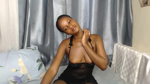 Shaky online show from 10-17-25, 12:52