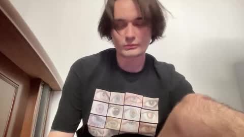 Snapshot of shame_onme chatting on 10-28-25, 10:12 shame online show from 10-28-25, 10:12