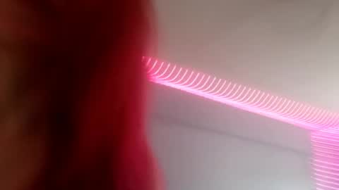 Snapshot of shandawilkenson chatting on 10-09-25, 01:14 Lia online show from 10-09-25, 01:14