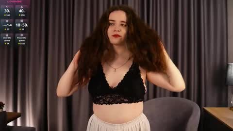 Maya3 online show from 12-20-25, 11:17