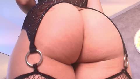 shanell online show from 12-18-25, 04:18