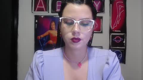 Shanell Moore online show from 12-20-24, 07:17