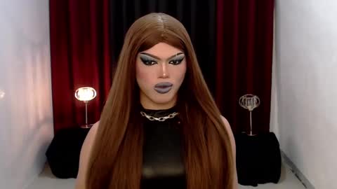 Snapshot of shanex01 chatting on 01-23-25, 09:39 Shane X online show from 01-23-25, 09:39