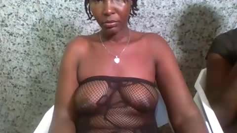 shania_sleigh online show from 12-17-25, 06:03