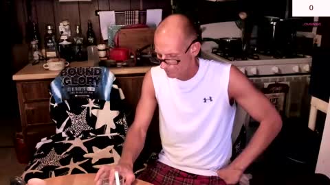 Snapshot of shannahand420 chatting on 02-15-25, 06:33 ShanNikki420 online show from 02-15-25, 06:33