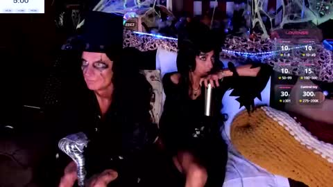 Snapshot of shannahand420 chatting on 11-01-25, 12:01 ShanNikki420 online show from 11-01-25, 12:01