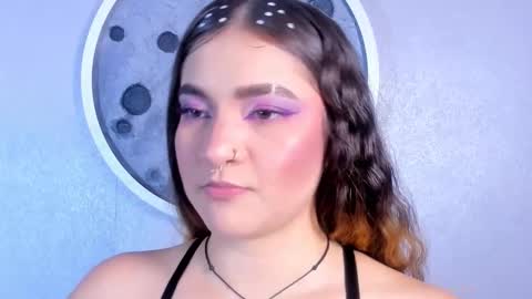 Shanntal  online show from 11-13-25, 07:46