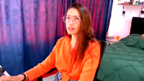 Snapshot of shantaldumont chatting on 10-04-25, 05:00 shantaldumont online show from 10-04-25, 05:00