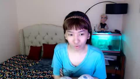 SHANTA FOX  s online show from 01-13-26, 01:44