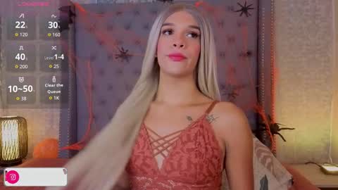 Snapshot of shantaljoness chatting on 10-19-25, 08:09 Shantal Jones online show from 10-19-25, 08:09