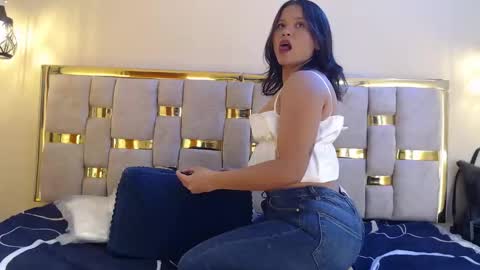 shantall 05 online show from 10-04-25, 03:10