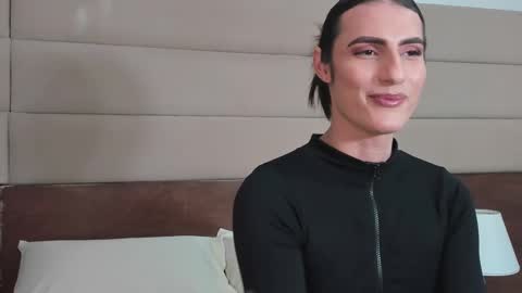  Shantall  online show from 10-26-25, 07:31