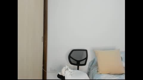 Sara online show from 02-25-25, 09:42