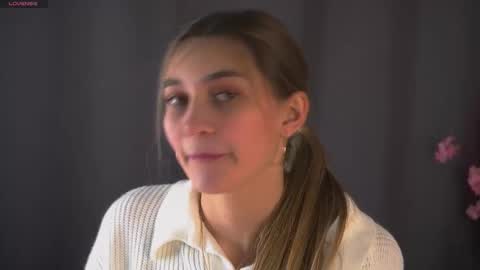 Snapshot of shararubert chatting on 02-07-26, 11:14 Ellysa and Mila online show from 02-07-26, 11:14