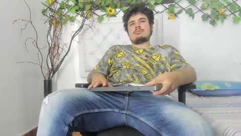 Snapshot of sharkmerlin chatting on 10-26-25, 03:01 jhon deibyd online show from 10-26-25, 03:01