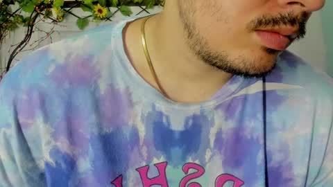 Snapshot of sharkmerlin chatting on 11-10-25, 03:33 jhon deibyd online show from 11-10-25, 03:33