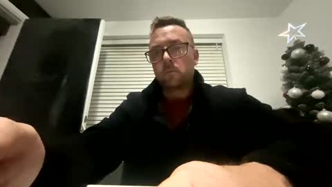 Sharksboy online show from 12-30-24, 06:53