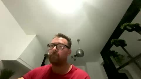 Sharksboy online show from 10-16-25, 04:02