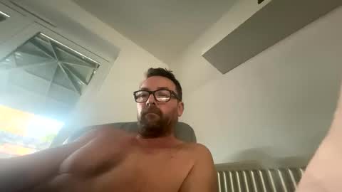 Sharksboy online show from 11-09-25, 07:39