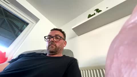 Sharksboy online show from 03-28-26, 07:30