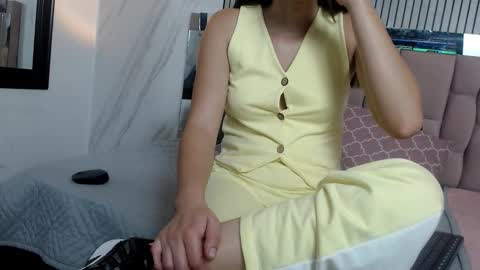 Sara online show from 01-19-26, 01:59