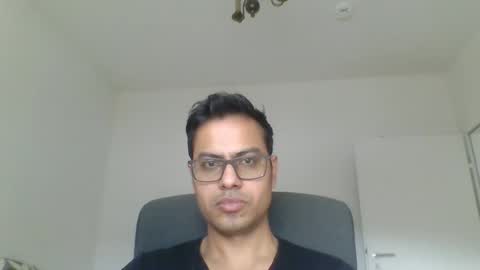 Snapshot of sharmamanxyz chatting on 02-25-25, 10:26 sharmamanxyz online show from 02-25-25, 10:26