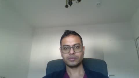 Snapshot of sharmamanxyz chatting on 03-05-25, 03:40 sharmamanxyz online show from 03-05-25, 03:40