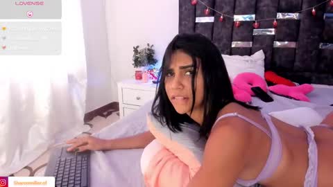 Snapshot of sharonmiller_2 chatting on 02-21-25, 06:37 Sharon Independent model online show from 02-21-25, 06:37