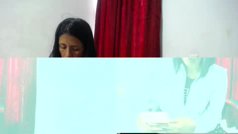 Snapshot of sharoon__cherry_ chatting on 02-19-25, 02:44 sharon online show from 02-19-25, 02:44