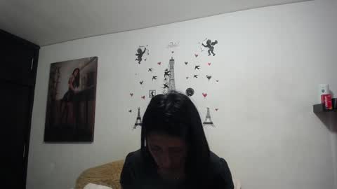 Snapshot of sharoon__cherry_ chatting on 02-20-25, 02:46 sharon online show from 02-20-25, 02:46