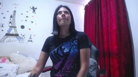 Snapshot of sharoon__cherry_ chatting on 03-01-25, 12:23 sharon online show from 03-01-25, 12:23