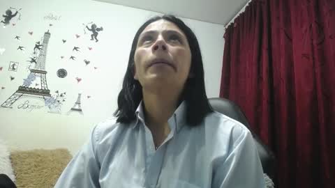 Snapshot of sharoon__cherry_ chatting on 03-12-25, 10:05 sharon online show from 03-12-25, 10:05