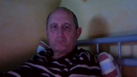 Snapshot of sharpshoder chatting on 01-18-25, 10:28 Peter online show from 01-18-25, 10:28