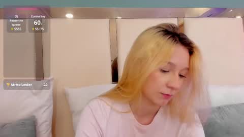 Shantall online show from 02-13-25, 08:55