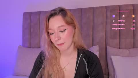 Shantall online show from 10-31-25, 04:57