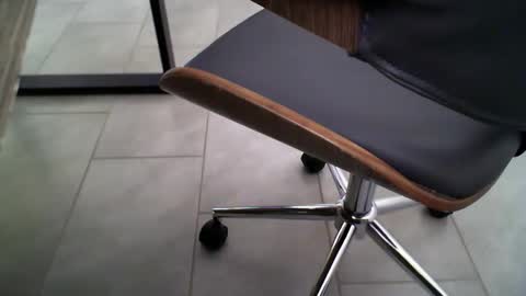 shaved4good online show from 12-31-24, 06:57