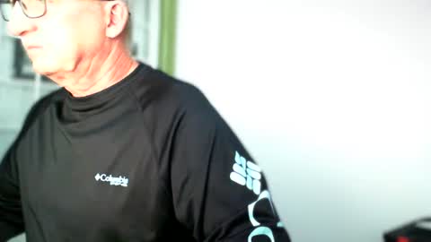 shaved4good online show from 01-04-25, 08:27