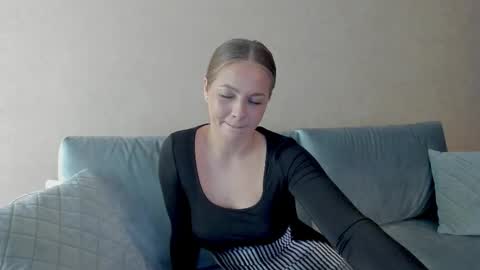 Sue online show from 12-13-25, 08:04