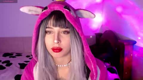 Shayla 3 online show from 10-12-25, 04:44