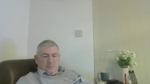 Snapshot of she52 chatting on 12-10-24, 04:06 she52 online show from 12-10-24, 04:06