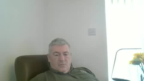 Snapshot of she52 chatting on 12-30-24, 08:32 she52 online show from 12-30-24, 08:32